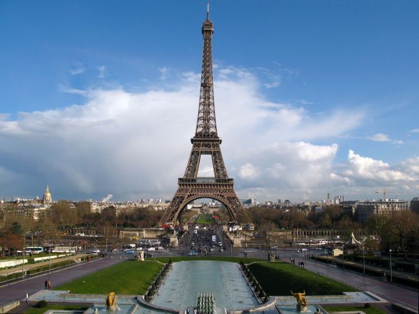 eiffel tower