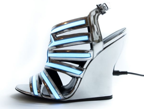 Tron sandals Edmundo Castillo