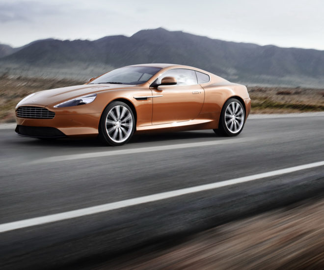 Aston Martin Virage photo