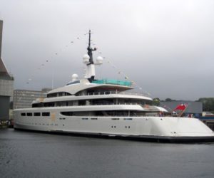 yacht Vava II