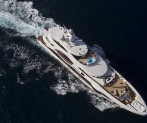 Quinta Essentia superyacht