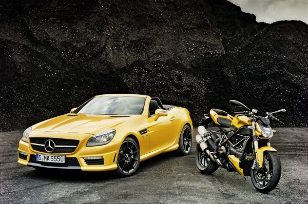 Streetfighter Yellow Mercedes-Benz Ducati
