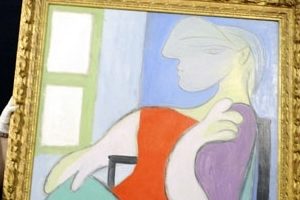 Femme assise pres dune fenetre
