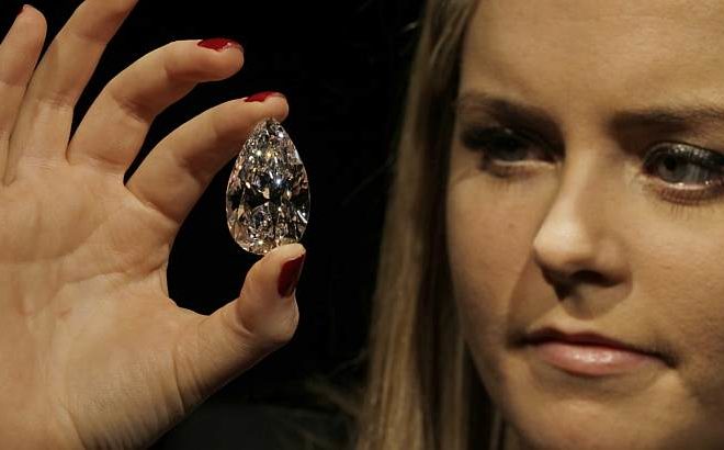 102 carat diamond D colour