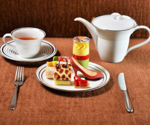 jimmy choo tea set