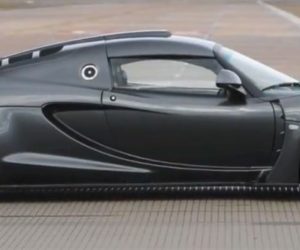 Hennessey Venom GT photo