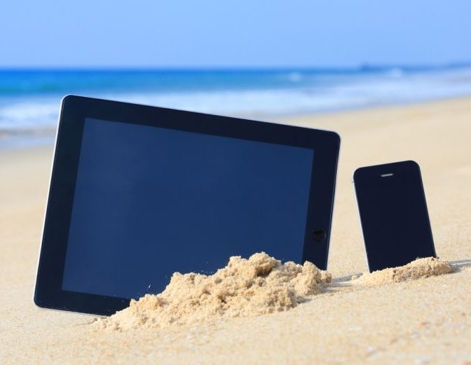 ipad iphone beach