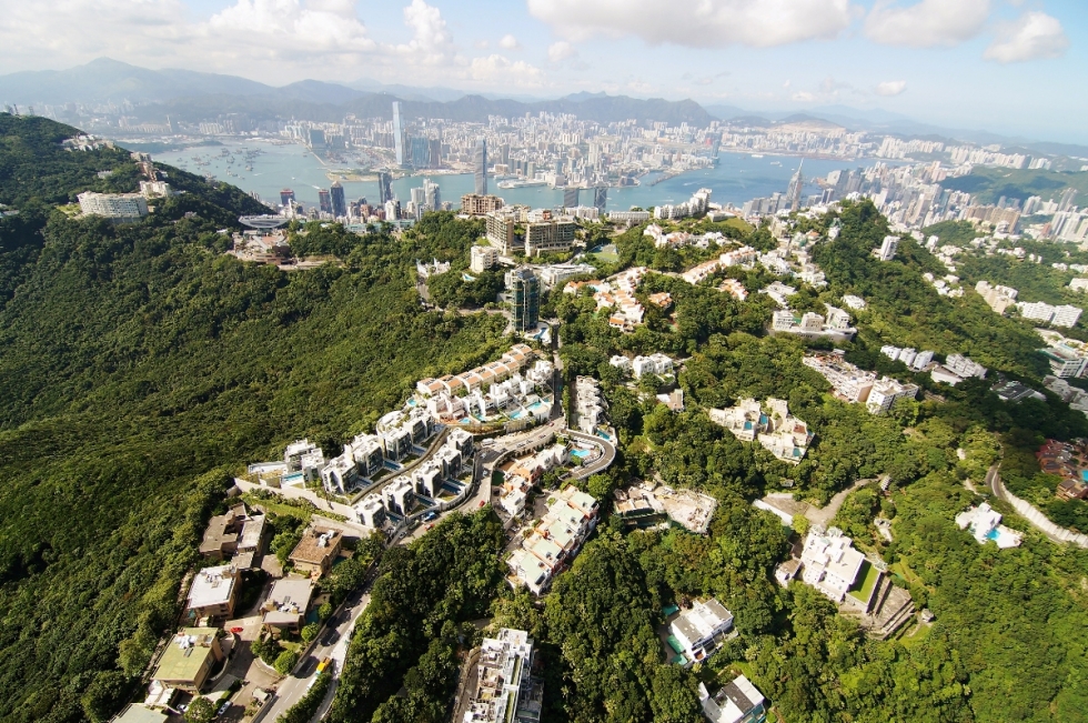 Sun Hung Kai Properties' Twelve Peaks