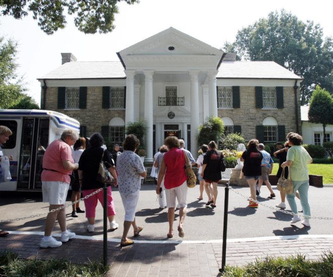 Graceland Mansion