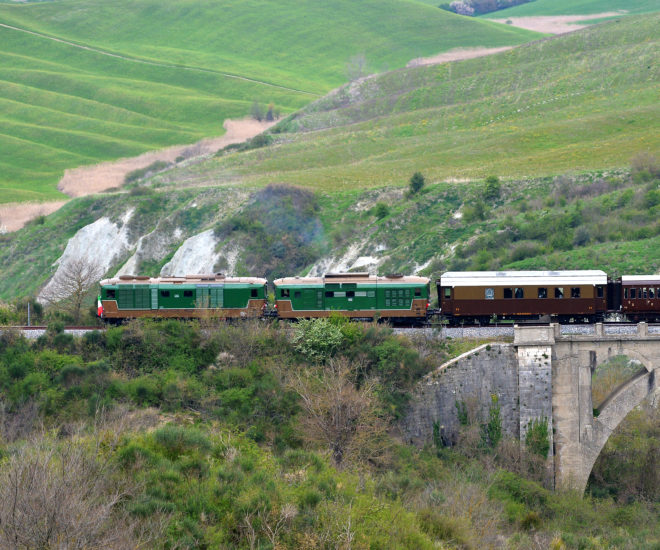 Tuscany's Nature train