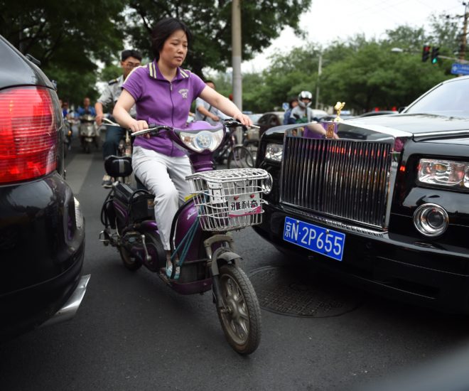 China Imposes New 10% Luxury Car Tax