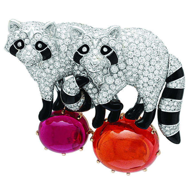 Raccoon clips, © Van Cleef & Arpels