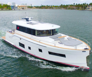 German Frers designed the hull and superstructure of the Sirena 58 Coupe