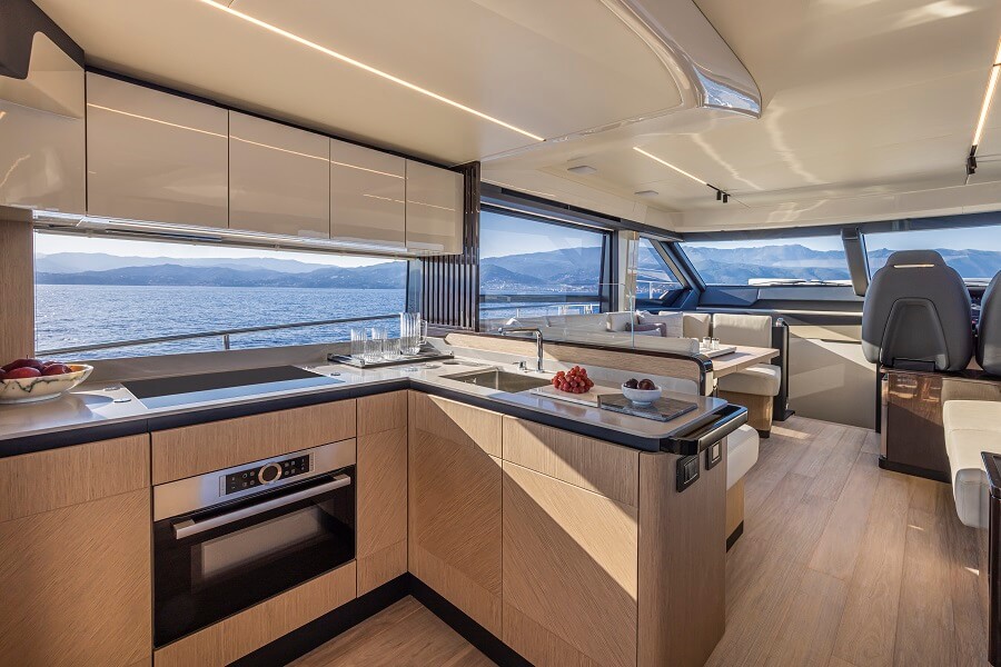 Absolute 56 Fly interior
