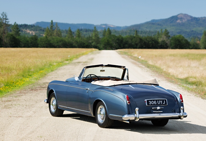 1958 Bentley S1 Continental Drophead Coupe (Estimate: US$1,600,000 – $2,000,000)