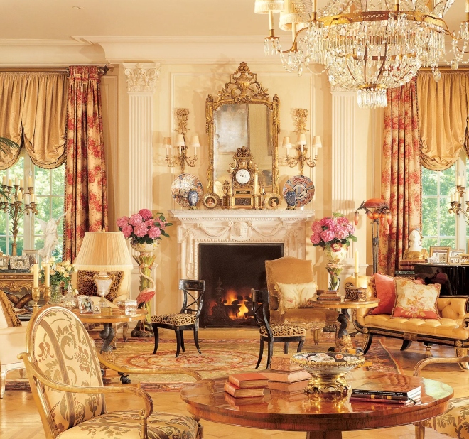 The living room of Rod Stewart's North Beverly Park home