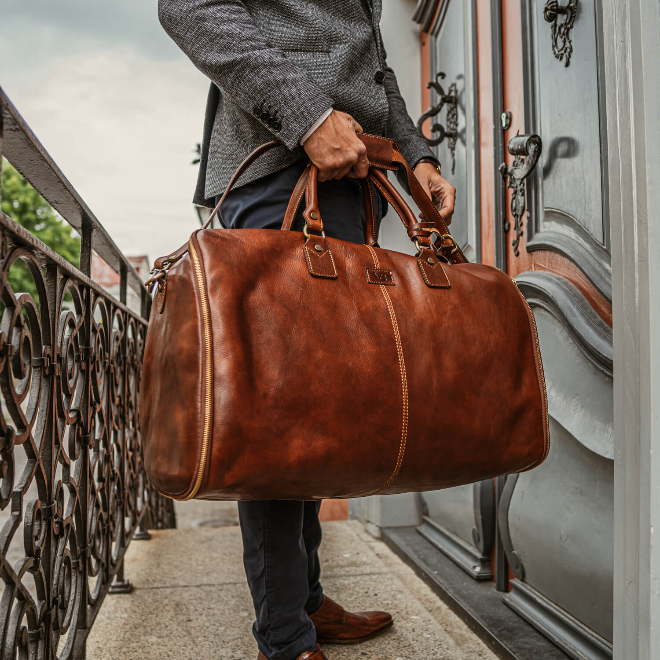 Von Baer Elegant Men's Premium Italian Full-Grain Leather Slim Laptop Bag, Brown