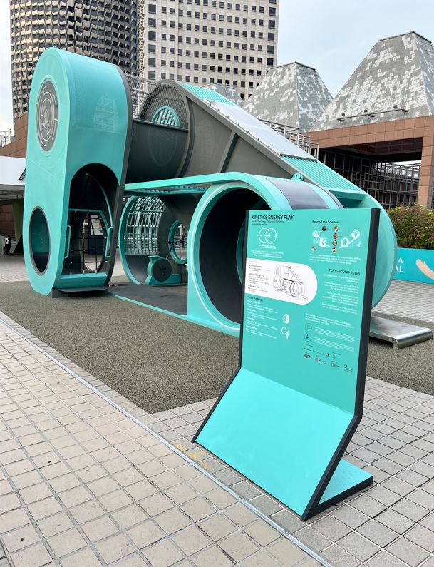 Kinetic playground, Kinetics Play