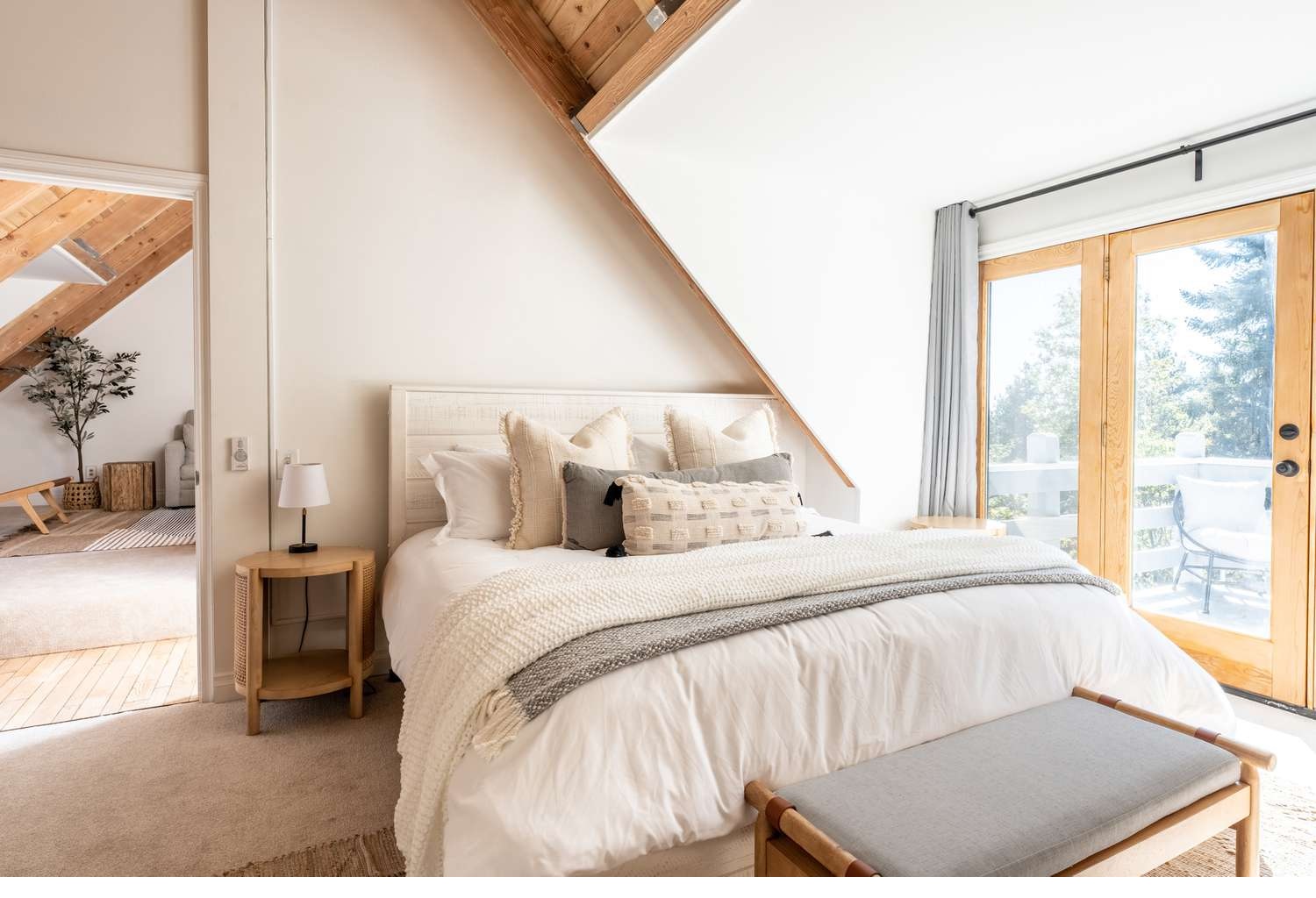 Ditch the TV in the bedroom