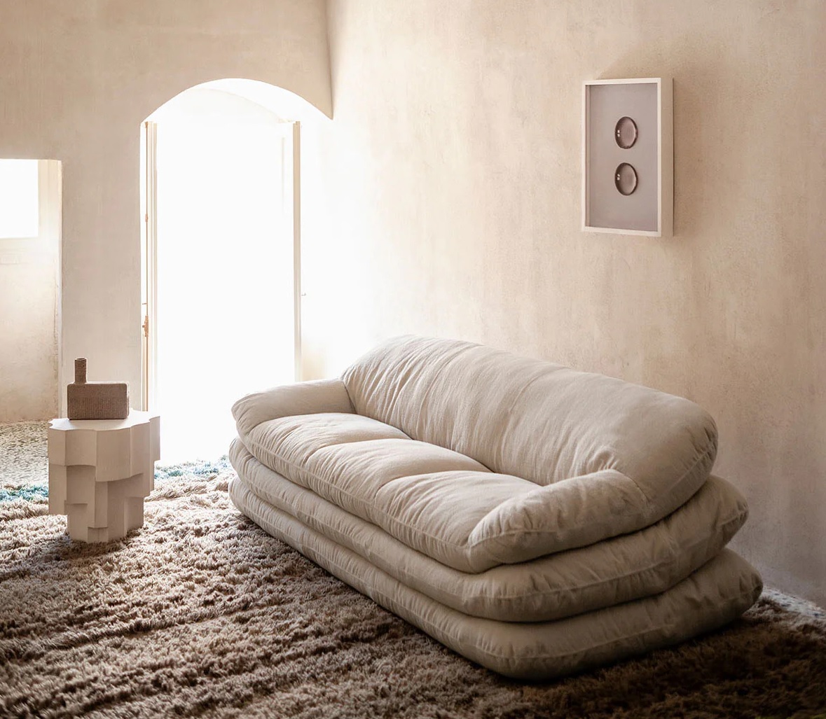 Solar sofa, Tacchini.