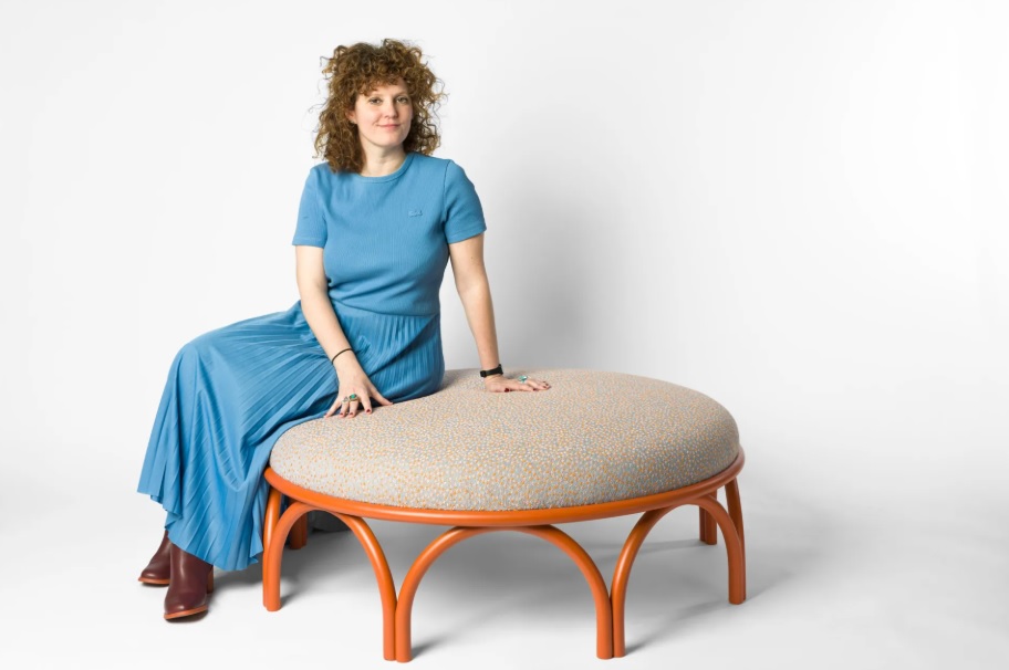 Arcadia pouf, Gebrüder Thonet Vienna