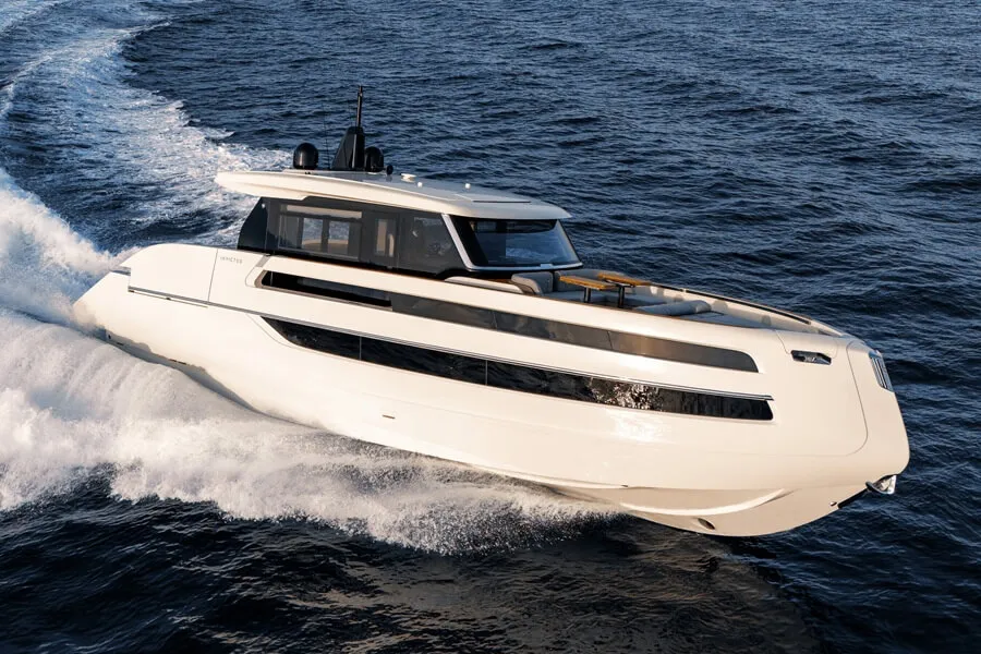 Invictus ST550