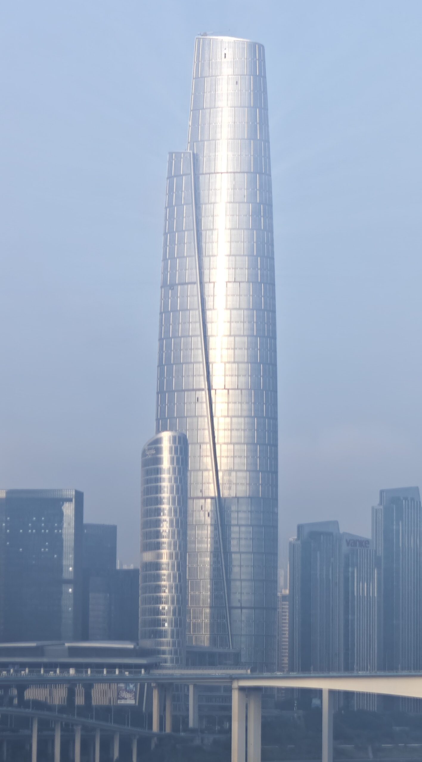 Chongqing International Trade and Commerce Centre, Image: @Wikipedia by DvTor8303.