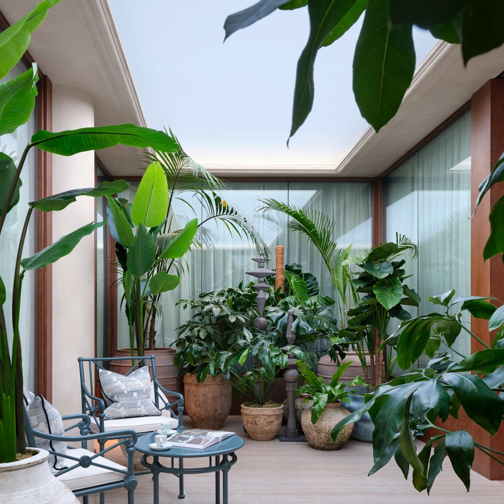 Believe it or not, this is a basement room in the Garden Suite where daylight is simulated with special lighting. Image: Dezeen.