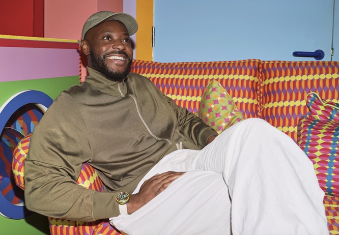 Yinka Ilori at Veuve Clicquot's "Chasing the Sun" installation. Image: culturalee.art.