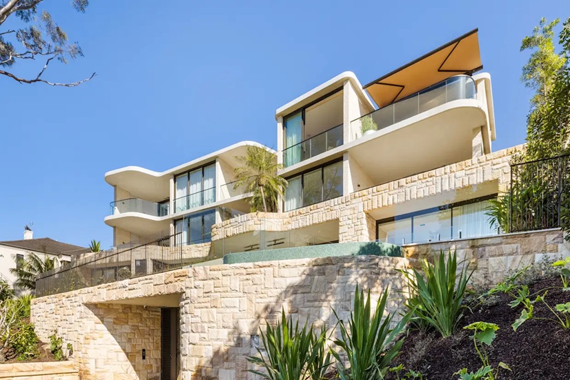 O’Linda Young, the widow of the late Malcolm Young, who co-founded Australia’s biggest-selling band AC-DC, recently paid AUD 19 million for this home. Image: AFR.com