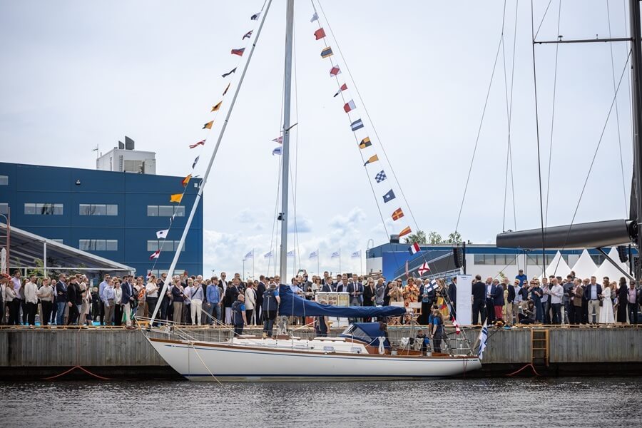 Nautor Swan, Jakobstad, Pietarsaari, Tarantella, Rolex Swan Cup, Swan 36, Pekka Koskenkylä, Leonardo Ferragamo, Gianguido Girotti, Massimo Perotti, Swan Asian Regatta, Rolex China Sea Race