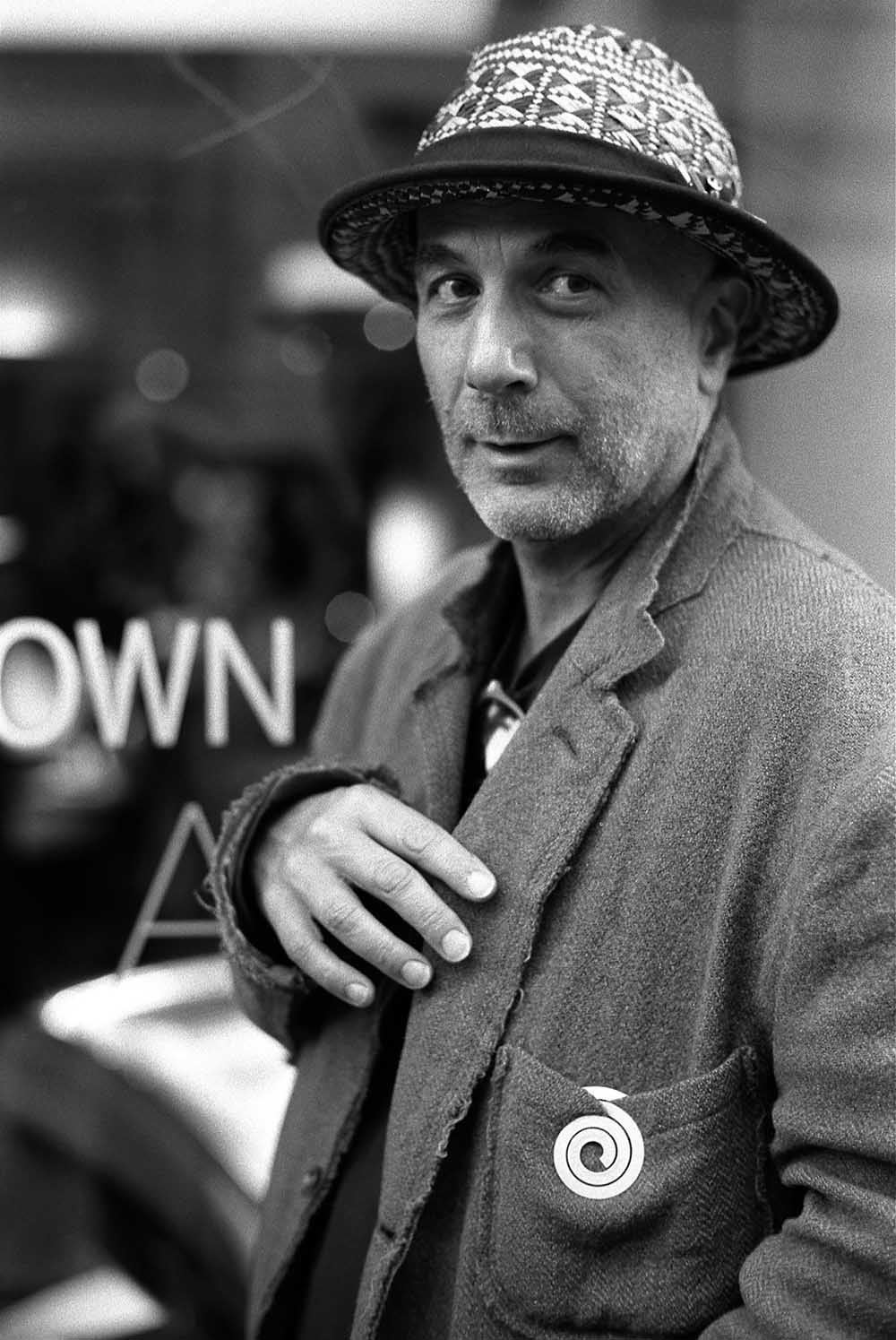 Israeli product designer Ron Arad. Image: theinvisiblecollection.com