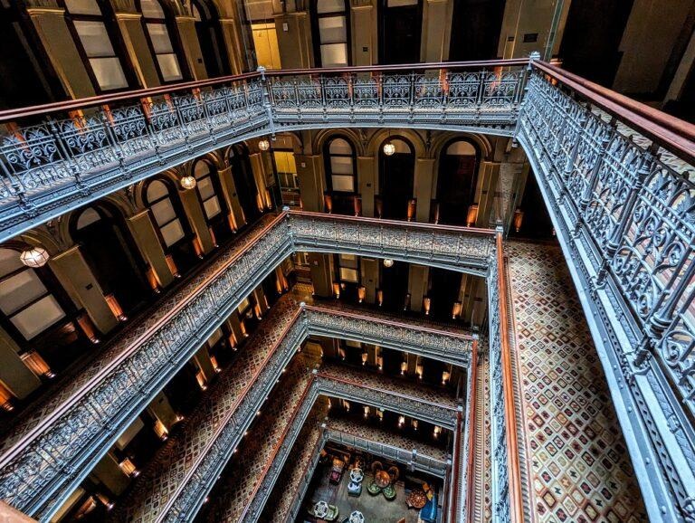 The jaw-dropping details of the interior of The Beekman. Image: nohomejustroam.com